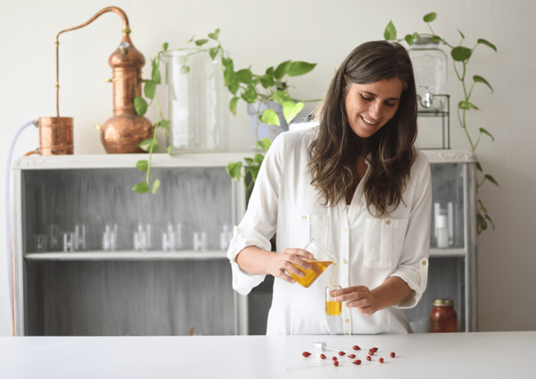 The Fascinating World of Essential Oils: How They’re Made, How They Work, and How to Use Them