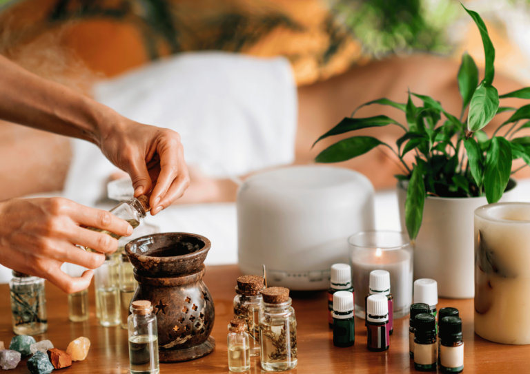 10 Fun & Easy Ways to Use Essential Oils for Personal Health 🌿