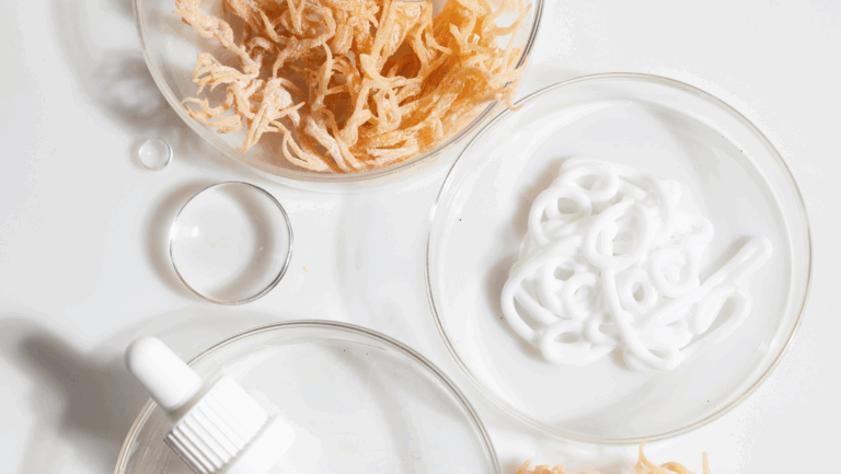 How to Rehydrate Sea Moss + Easy Ways to Use It in Skincare & Smoothies